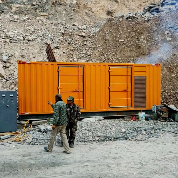 惠来如何选择适合自己的 800KW 柴油发电机组?