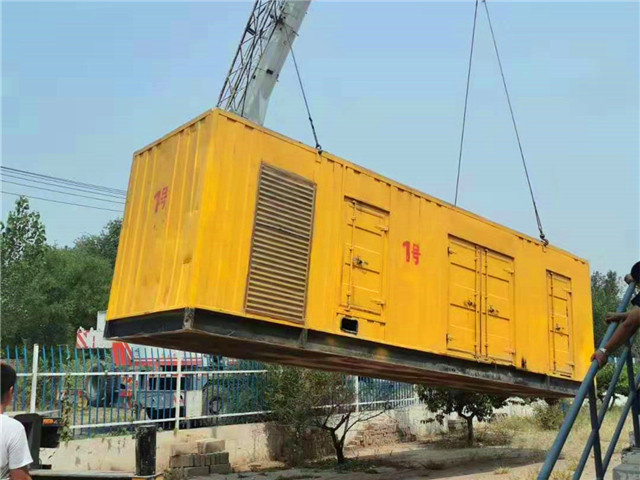 惠来300KW柴油发电机组油耗是多少？